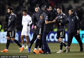 德州扑克别为一把牌赌（德州扑克别为一手牌孤注一掷）