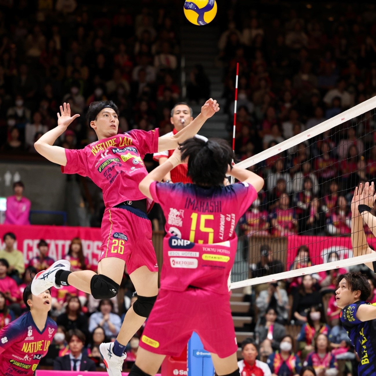 多领域大佬揭秘：《和平精英》PEL五年成长的幕后故事